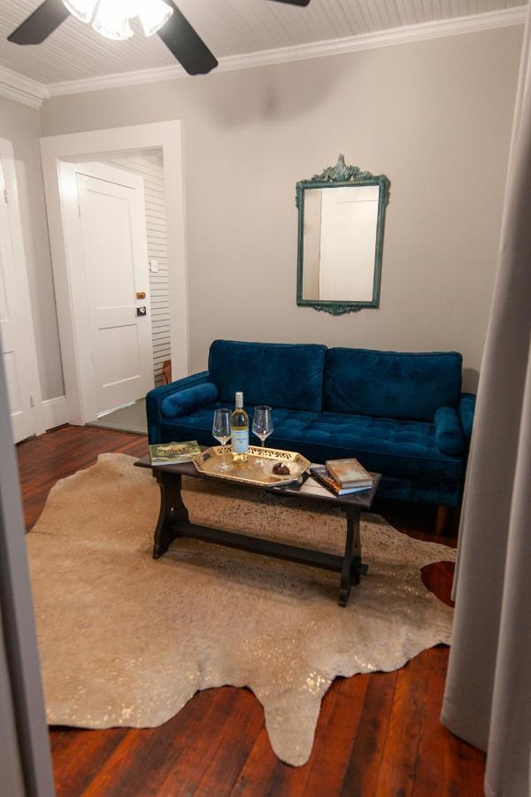 Dabbs Hotel Bed And Breakfast Llano Εξωτερικό φωτογραφία
