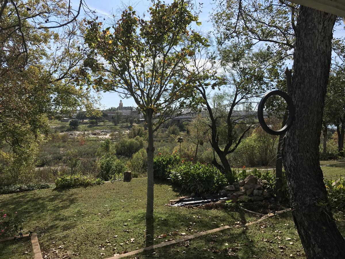 Dabbs Hotel Bed And Breakfast Llano Εξωτερικό φωτογραφία