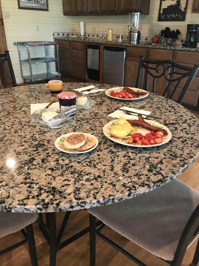 Dabbs Hotel Bed And Breakfast Llano Εξωτερικό φωτογραφία